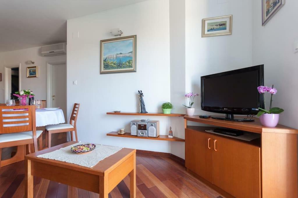 Apartment Maria - Free Garage Дубровник Экстерьер фото